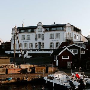 Hotel Sandvig Havn